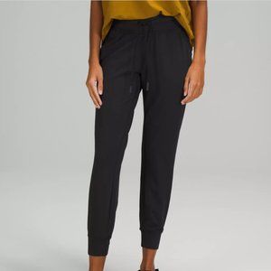 Lululemon Ready to Rulu Jogger